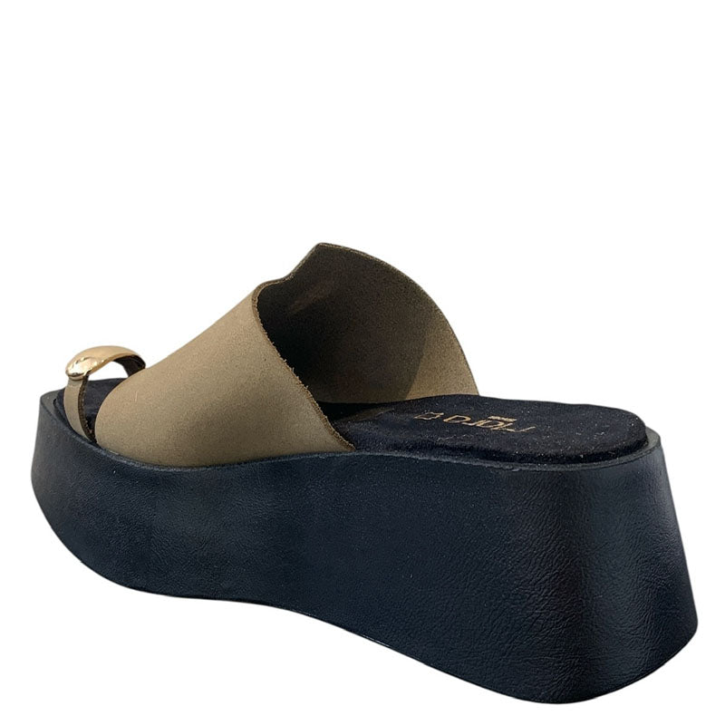 Πλατφόρμες MARA COLLECTION B-2001