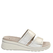 Flatforms CAPRICE 9-27207-46 ΣΑΝΔΑΛΙΑ/FLATFORMS ΧΡΥΣΟ / 36